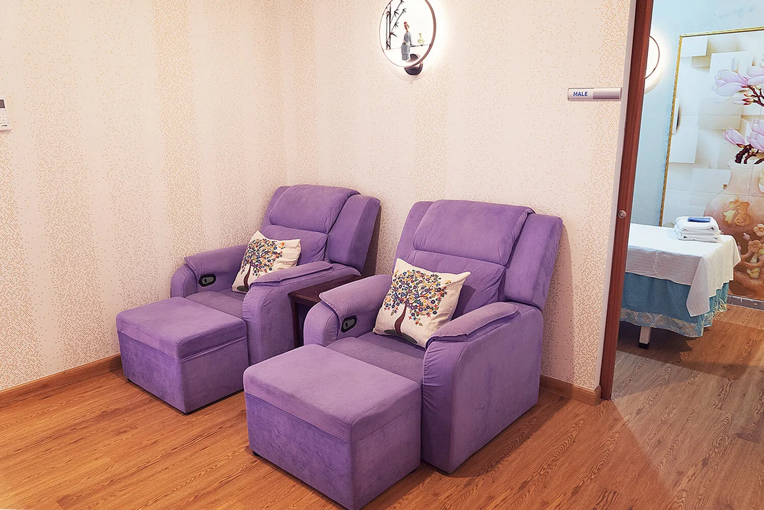 Inside Tree House Spa, view 6